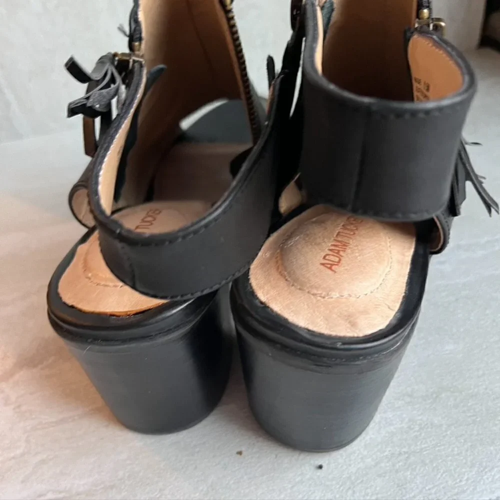 ** Adam Tucker Cut out Tassel wedge Sandals Size 9.5